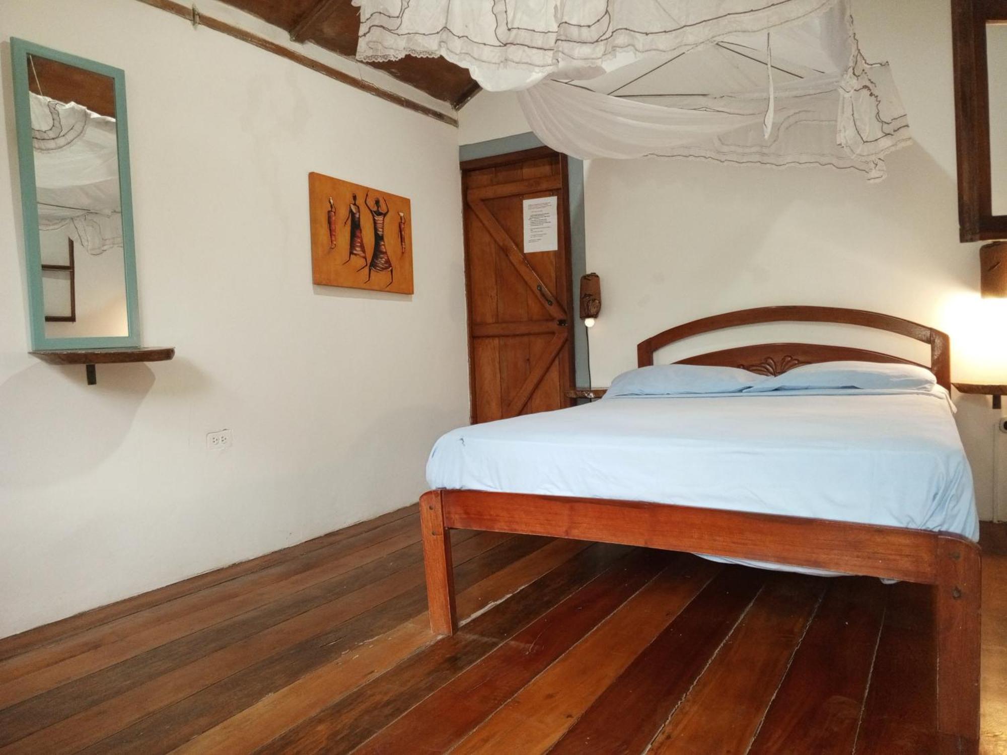 Bed And Breakfast Puerto López Exterior foto